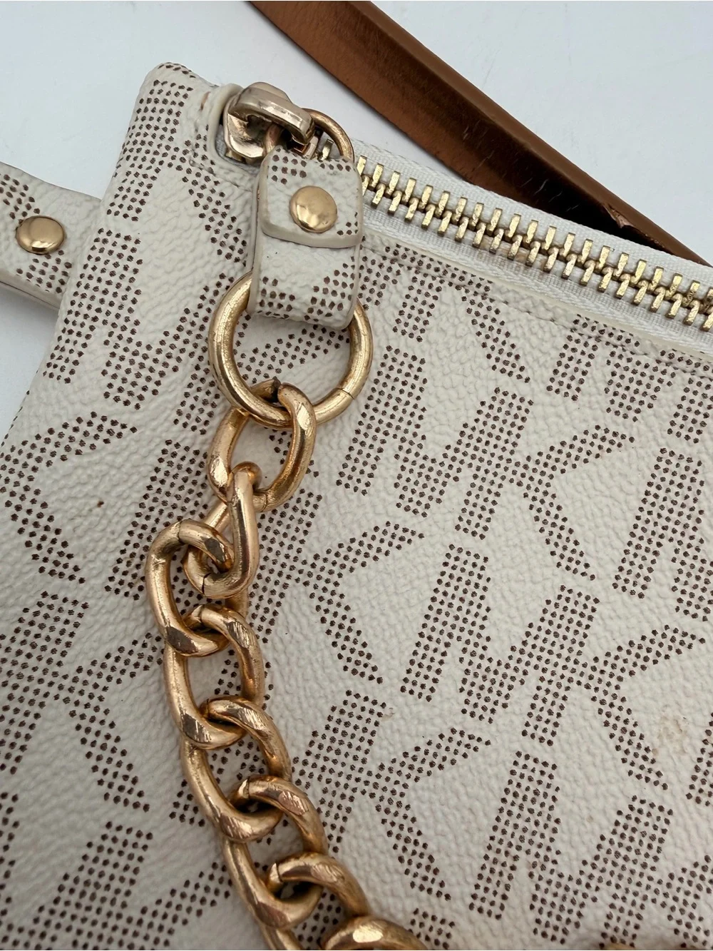 MICHAEL KORS Women's MK Signature Vanilla Synthetic Leather BELT BAG Pouch